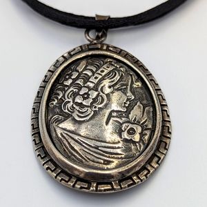 Beautiful Cameo Style Solid Sterling Silver Pendant on Silk Black strand Italian